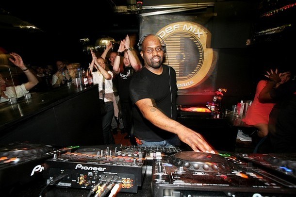 Pakor�dikal DJ